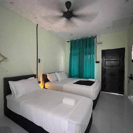 Ar Homestay & Roomestay Merlimau Exteriér fotografie